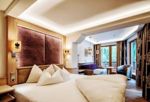 Deluxe Double Room room in Hotel Neuhintertux