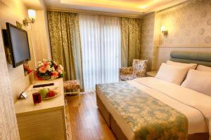Deluxe Single Room room in Florenta Hotel