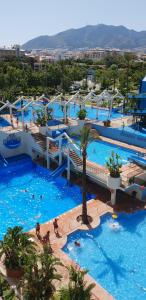 EL ESTUDIO DE LA PLAYA BENALBEACH Holidays Deluxe
