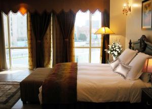 Milan Deluxe Suites image 26