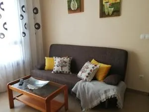 Apartamentos Colmado - 阿兰扎达