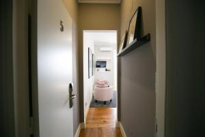 Rua Luciano Cordeiro Bhuiyan Family Host