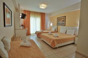 Classic Quadruple Room room in Hotel Ilion