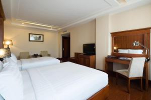 Nhat Ha L’Opera Hotel