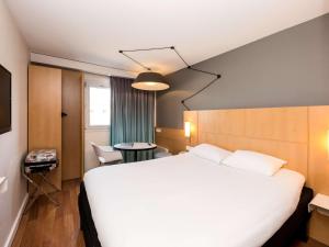 Hotels ibis Sisteron : photos des chambres