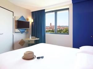 Hotels ibis styles Albi Centre Le Theatro : photos des chambres