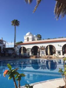 Premium Fairways Luxury Apartment with Stunning Mountain Views