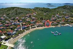 apartman Klara - 穆泰尔岛