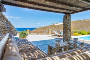Villa Otzias Cape Kea Greece