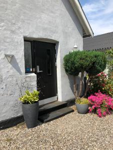 Svalegaarden Guesthouse