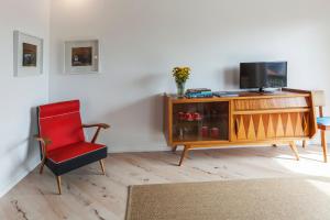 Spacious and Bright City Ap II