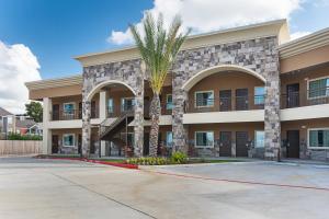 Econo Lodge Inn & Suites Houston NW-Cy-Fair