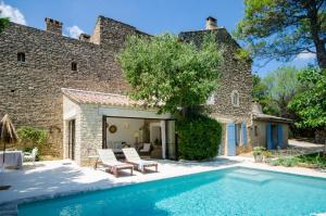 Maisons de vacances Belle De Jour -A Provencal gem Private heated pool : photos des chambres