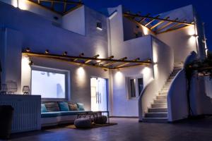 Hotel Emerald Collection Suites Karterados Griechenland