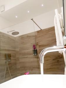 Doppelzimmer mit Balkon