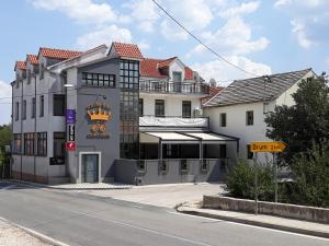 Ćilin Ćemer 