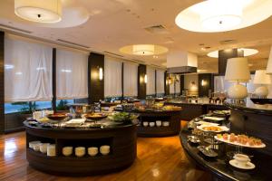 Restaurant, Hotel JAL City Naha in Okinawa Main island