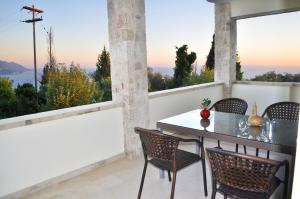 Lemoni Apartments Corfu Greece