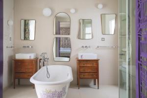 Hotels Hotel Crayon : photos des chambres