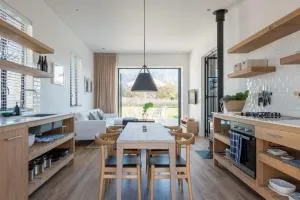 La Chataigne Wines & Guest Cottages - Hou Moed