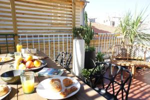 Appartements Ze Perfect Place - Vieux Nice - Exceptionnel Appartement - Calme et Terrasse avec vues : photos des chambres