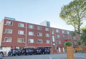 Seasons Inn Halifax - Halifax