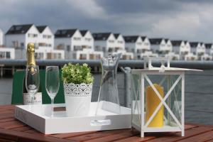 Wasserhaus Yellow submarine