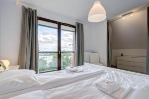 Apartments Chmielna Park by Noclegi Renters