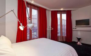 Hotels Color Design Hotel : Chambre Double Standard