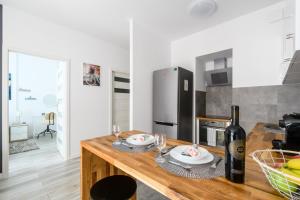 MR Apartament Airport Konstruktorska 7