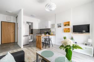 MR Apartament Airport Konstruktorska 7