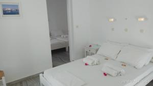 Nicos Studios & Apartments Paros Greece