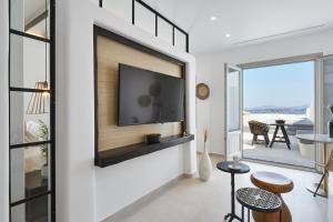 Phos The Boutique Santorini Greece