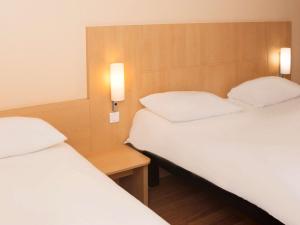 Hotels ibis Saint Quentin Basilique : photos des chambres