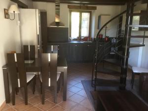 B&B / Chambres d'hotes Les Crinieres En Brie : photos des chambres