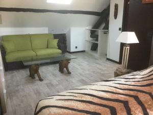 B&B / Chambres d'hotes Les Crinieres En Brie : photos des chambres