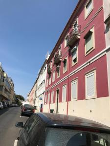 Sweet Apartment with Terrace in Central