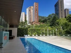 Estelar La Torre Suites - Medellín