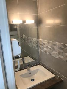 Double Room room in HÔTEL LES IRIS