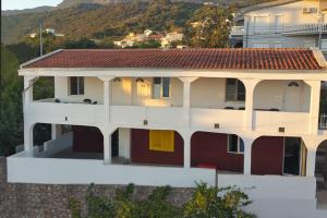 Diamond by EXCLUSIVE Collection Sea view apartments