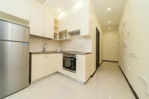 Gagarin plaza Arcadia Apartments sea view