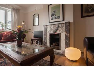 Unique & beautiful home for 8 in East Putney