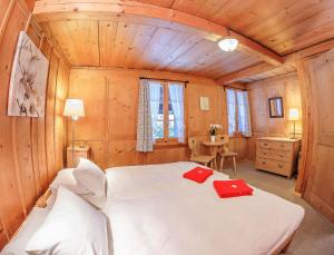 Superior Double or Twin Room room in Guest House du Grand Paradis