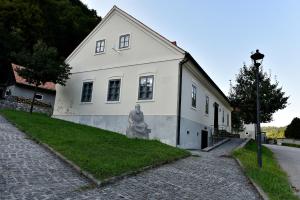 Apartments Kozjanski park