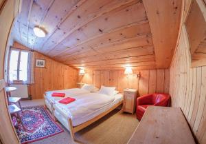 Double or Twin with Private External Bathroom room in Guest House du Grand Paradis