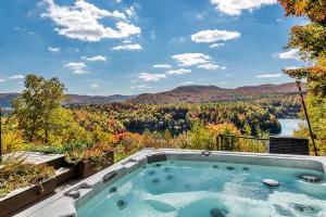 Cozy Chalet in Mont-Tremblant near the lake