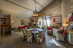 B&B / Chambres d'hotes Mas de Foncaudette : photos des chambres