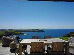 Cliff House - Taraunui