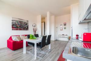 GuestHost - Visarno Arena Apartment