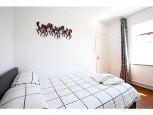 Modern, Chic 2BR Townhouse in Central Oxford - Pass the Keys